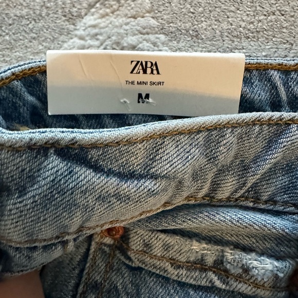 Zara Crossed Fly Mini Skirt - Picture 2 of 8